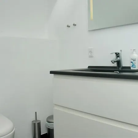 Lavrans - 2-5km From The Sea By Interhome *