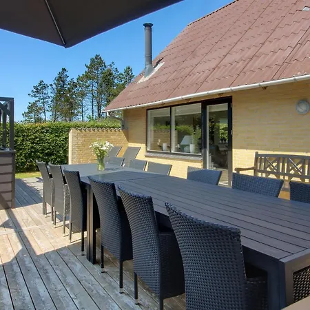 Lavrans - 2-5km From The Sea By Interhome Henne Strand