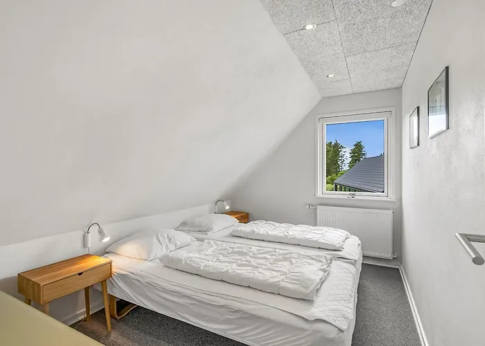 Lavrans - 2-5km From The Sea By Interhome Henne Strand