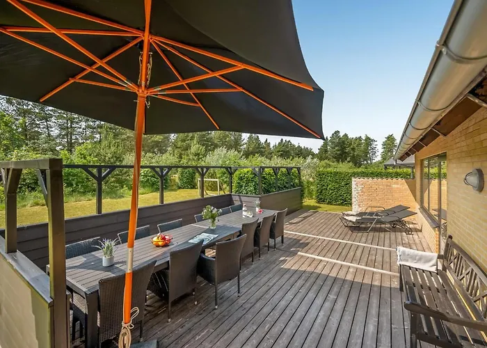 Lavrans - 2-5km From The Sea By Interhome *